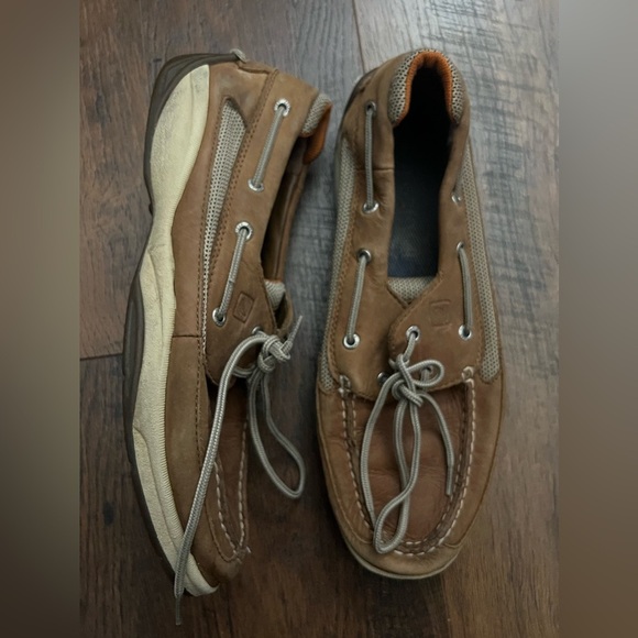 Sperry Men's Brown Boat Shoes - Picture 2 of 5